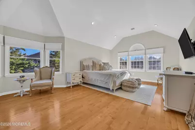 215 Navajo Court, Morganville, NJ 07751 - Photo 18