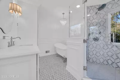 215 Navajo Court, Morganville, NJ 07751 - Photo 20