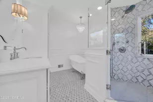 215 Navajo Ct, Morganville, NJ 07751 - Photo 20