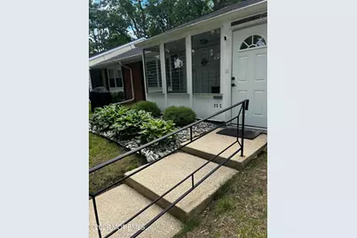 35 Cambridge Court #c, Lakewood, NJ 08701 - Photo 2