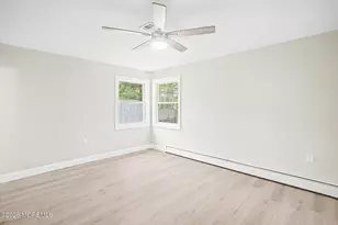 18 Camrose St, Toms River Township, NJ 08757 - Photo 24