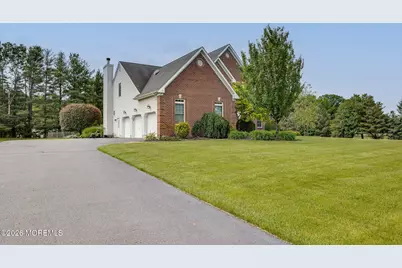 2 Dellaira Court, Wrightstown, NJ 08562 - Photo 1