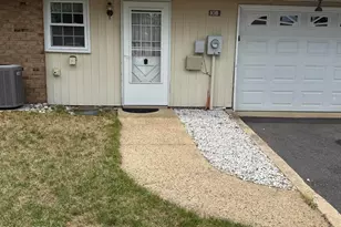 10B Yorkshire Ct, Manchester Township, NJ 08759 - Photo 1