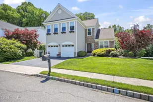 60 Waterford Ave, Morganville, NJ 07751 - Photo 62