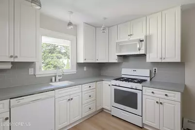 61 Morning Glory Court, Toms River Township, NJ 08755 - Photo 16