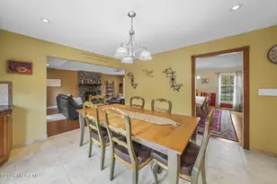 1 Cook Pl, Middletown, NJ 07748 - Photo 22