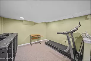 1 Cook Pl, Middletown, NJ 07748 - Photo 56