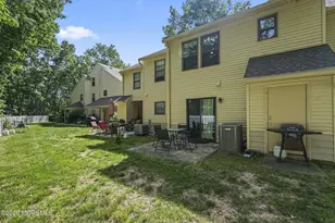 401 Wildflower Ct, Jackson, NJ 08527 - Photo 20