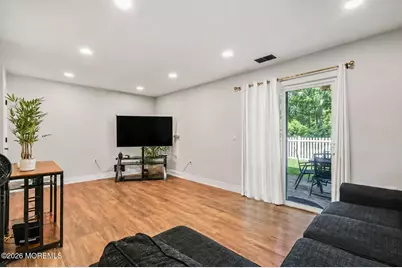 401 Wildflower Court, Jackson, NJ 08527 - Photo 8