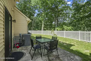 401 Wildflower Ct, Jackson, NJ 08527 - Photo 18