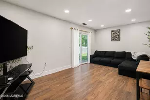 401 Wildflower Ct, Jackson, NJ 08527 - Photo 10
