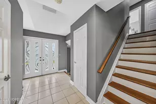 10 Damascus Dr, Marlboro Township, NJ 07746 - Photo 14