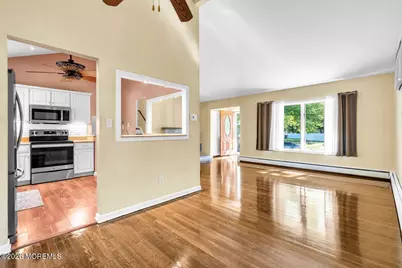56 Stephenville Boulevard, Red Bank, NJ 07701 - Photo 10