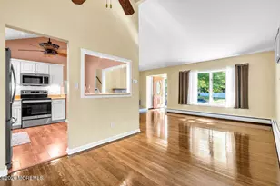 56 Stephenville Blvd, Red Bank, NJ 07701 - Photo 10