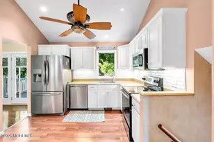 56 Stephenville Blvd, Red Bank, NJ 07701 - Photo 16