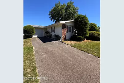29 Robinson Road, Brick, NJ 08724 - Photo 2