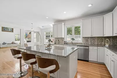 12 Monarch Path, Morganville, NJ 07751 - Photo 22