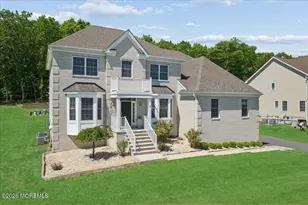 12 Monarch Path, Morganville, NJ 07751 - Photo 2