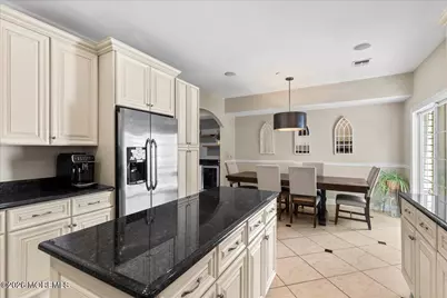 31 White Oak Lane, Aberdeen Township, NJ 07747 - Photo 14