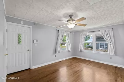 930 Woodmere Drive, Aberdeen Township, NJ 07735 - Photo 8