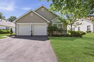 4 Rosewood Ct, Lakewood, NJ 08701 - Photo 4