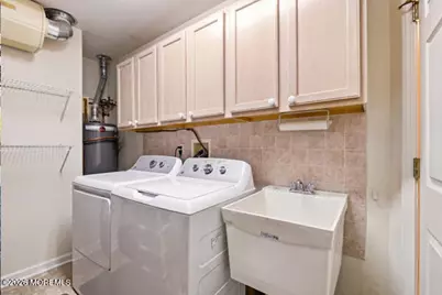 4 Rosewood Court, Lakewood, NJ 08701 - Photo 18