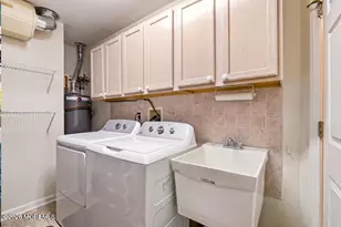 4 Rosewood Ct, Lakewood, NJ 08701 - Photo 22