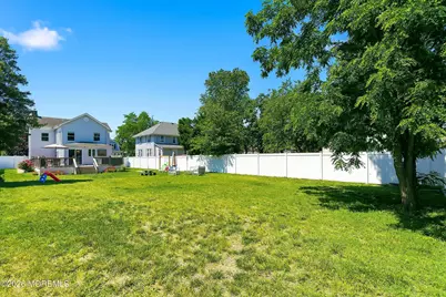 45 Compton Street, Belford, NJ 07718 - Photo 30