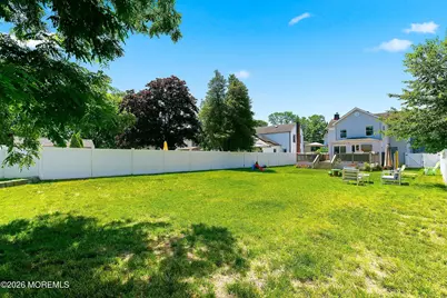 45 Compton Street, Belford, NJ 07718 - Photo 32