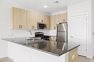 301 Memorial Dr, Neptune Township, NJ 07753 - Photo 8