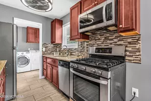 130 Coral Dr, Brick, NJ 08724 - Photo 8