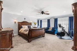 2 Richards Way, Holmdel, NJ 07733 - Photo 18