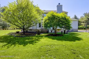 2 Richards Way, Holmdel, NJ 07733 - Photo 38
