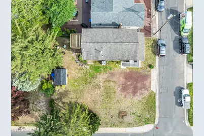 401 Walnut Street, Port Monmouth, NJ 07758 - Photo 4