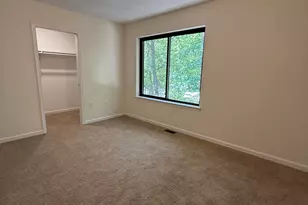5 Canary Cir, Howell Township, NJ 07731 - Photo 28