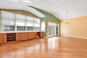 48 Ravine Dr, Matawan, NJ 07747 - Photo 10