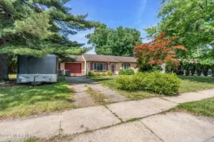 100 Susan Dr, Jackson, NJ 08527 - Photo 22