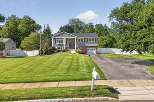 24 Eliot Rd, Manalapan Township, NJ 07726 - Photo 48
