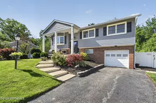 24 Eliot Rd, Manalapan Township, NJ 07726 - Photo 2