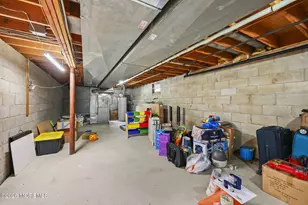 78 Henderson Rd, Kendall Park, NJ 08824 - Photo 28
