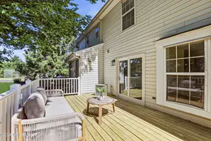 273 Edgeware Ct, Franklin Township, NJ 08873 - Photo 26
