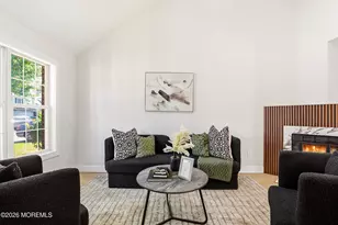 273 Edgeware Ct, Franklin Township, NJ 08873 - Photo 6