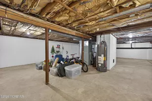 1 Traymore Rd, Freehold, NJ 07728 - Photo 42