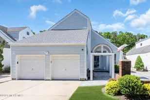 98 Longwood Dr, Manahawkin, NJ 08050 - Photo 4