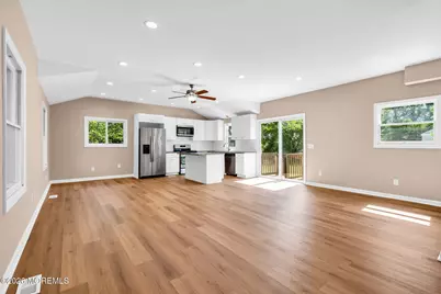 60 Ashwood Drive, Brick, NJ 08723 - Photo 12