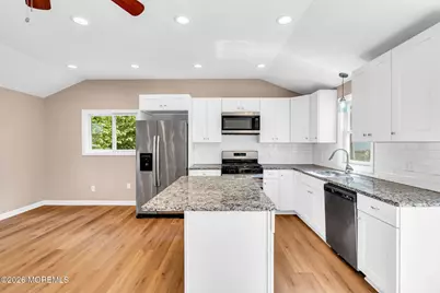 60 Ashwood Drive, Brick, NJ 08723 - Photo 18