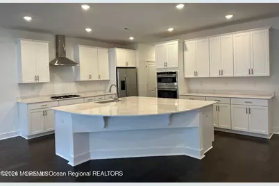 903 Navigator Avenue, Marlboro Township, NJ 07746 - Photo 4