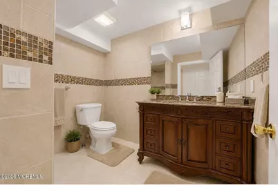 14 Heathrow Court, Marlboro Township, NJ 07746 - Photo 40