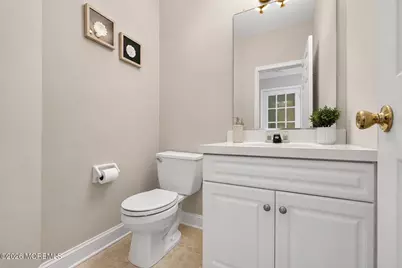14 Heathrow Court, Marlboro Township, NJ 07746 - Photo 38