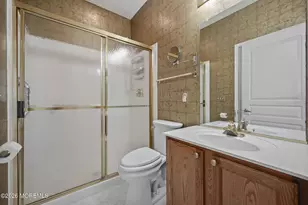 511 Skylark Dr, Monroe Township, NJ 08831 - Photo 22